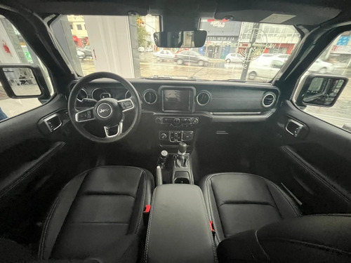 Imagen 19 de 21 de Jeep Gladiator Overland 3.6 At8 4x4