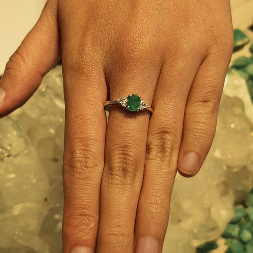 Anillo De Compromiso Esmeralda Colombiana En Promoción