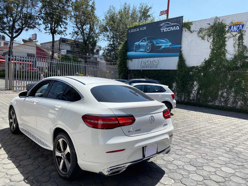 Imagen 6 de 11 de Mercedes-benz Clase Glc 2019 2.0 Coupe 250 Avantgarde At