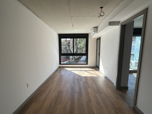 Venta Apartamento 1 Dormitorio Al Frente En Parque Batlle