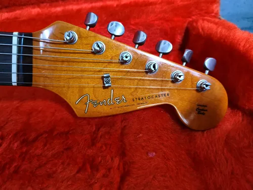 Guitarra Fender Stratocaster American Vintage 62 50th Usa(sp