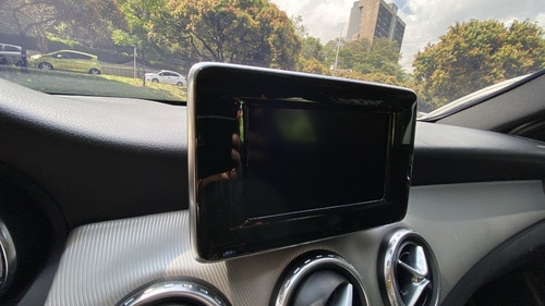 Imagen 13 de 20 de Mercedes Benz Gla 200 2016