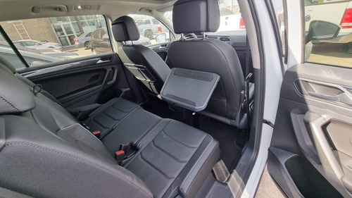 Imagen 14 de 25 de Volkswagen Tiguan Allspace 2.0 Tsi Highline 2.0 Ugarcia