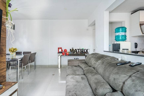 Ótimo Apartamento Com 2 Dormitórios À Venda, 60 M² Por R$ 269.000 - Capão Raso - Curitiba/pr - Ap6698