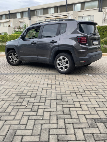 Jeep Renegade 1.8 Sport At6