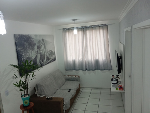 Apartamento C/ 2 Quartos Em Ótima Localização!!!