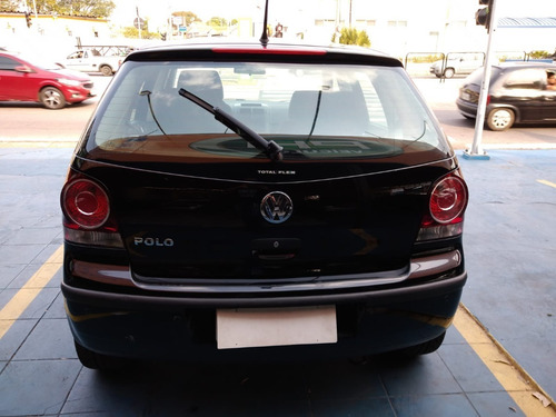 Imagem 5 de 12 de Volkswagen Polo Hatch. 1.6 8v (flex)