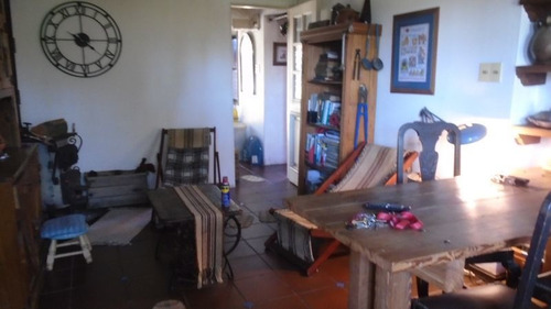 Venta. Lado Sur, A Un Paso De Centros Comerciales.
