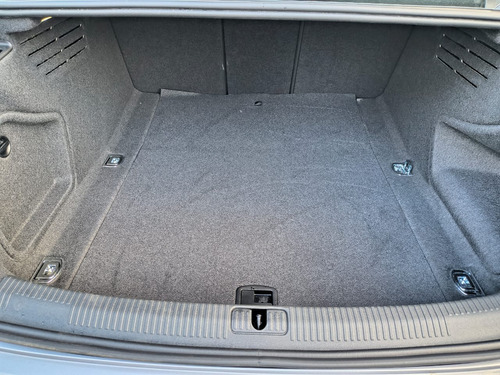 Audi A4 S Tronic Select