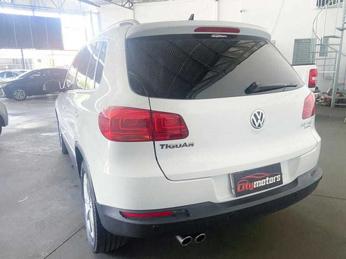 Imagem 6 de 15 de Volkswagen Tiguan 2.0 Tsi 2014