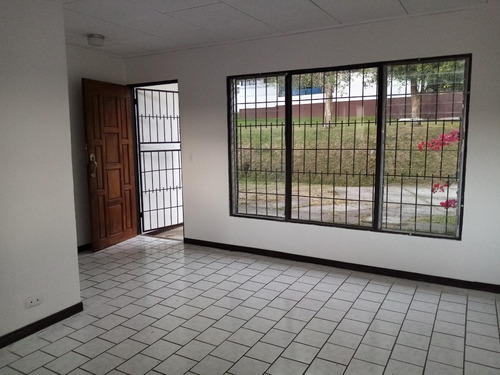 Imagen 10 de 25 de Alquiler De Casas Y Apartamentos