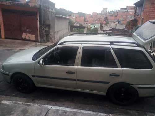 Volkswagen Parati 2000 1.0 16v 5p