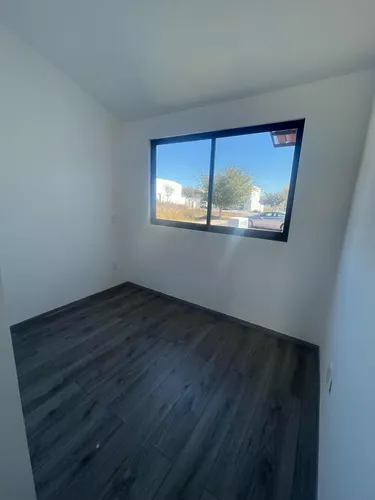 Venta De Casa De Un Solo Piso En Queretaro