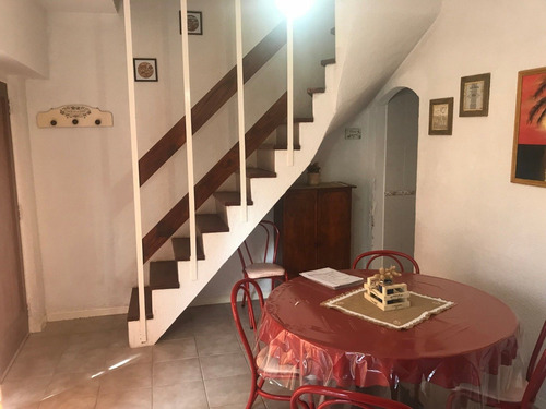 Imagen 3 de 10 de Departamento En Venta. 3 Amb. 2 Dor. 60 M2 Cub