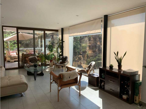 Casa En Las Condes / C El Cerro En Condominio Arrayan
