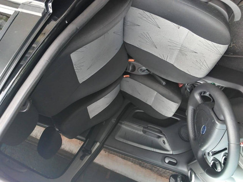 Ford Fiesta 1.6 Mpi Hatch 8v Flex 4p Manual