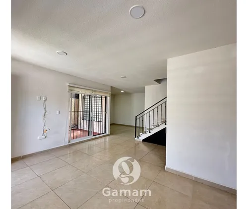 Casa En Venta En Fraccionamiento Real Madeira Pachuca Hidalgo Equipada