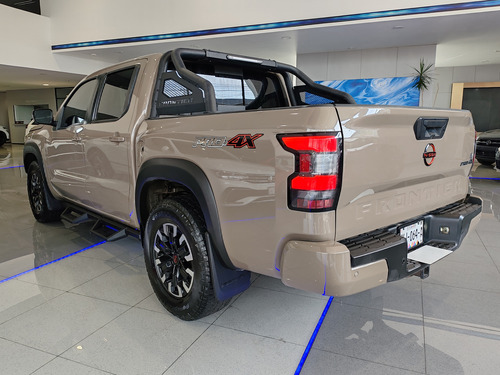 Nissan Frontier 3.8 V6 Pro-4X 4Wd At