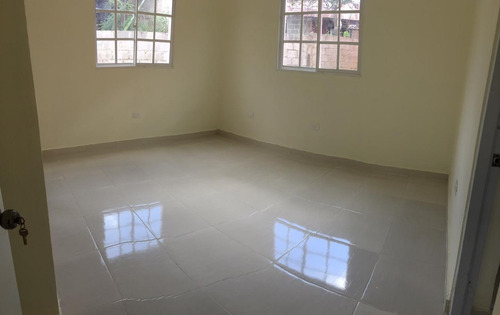 Imagen 2 de 10 de Casa El Mejor Regalo Para Mamá. La Persona Que Nunca Te Fall