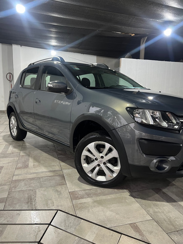 Renault Sandero Stepway 1.6 Privilege 105cv