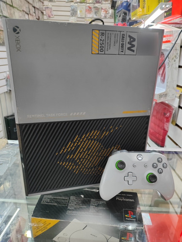 Consola Xbox One Fat 1tb Edición Call Of Duty, Control Gris (Usado)