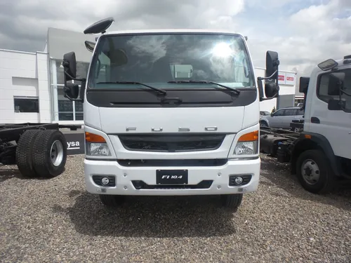 Mitsubishi Fuso Fi 10.4 Modelo 2023 El Mas Largo Carrozable