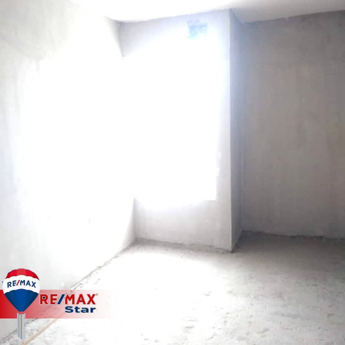 Imagen 5 de 8 de En Venta Apartamento Residencia Altavista Casa Club Zona Oeste