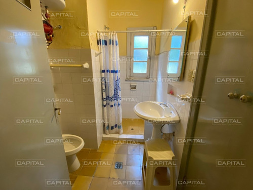 Casa De Tres Dormitorios En Venta En San Rafael-ref:30545