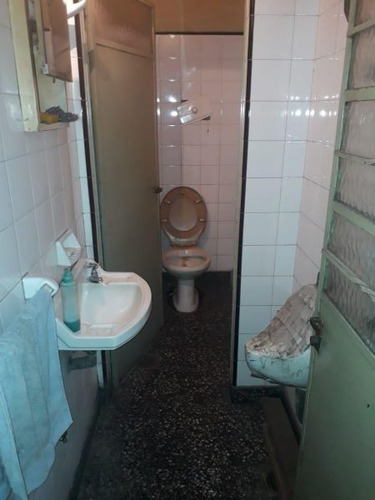 Excelente Galpón Con Vivienda. Rucci 934