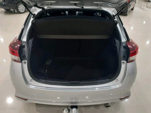 Imagem 11 de 13 de Yaris 1.5 16v Flex Xls Multidrive