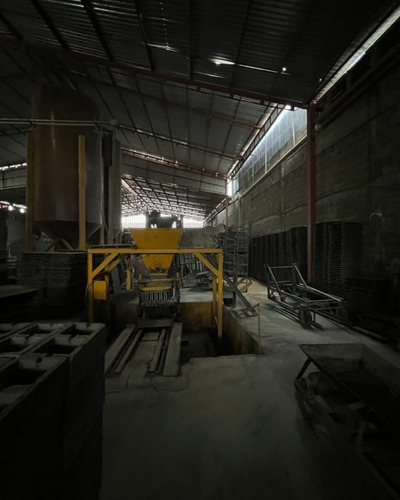 Imagen 3 de 29 de Terreno De 3380 Mt2 Con 5 Galpones, Av Intercomunal, Gran Oportunidad!!