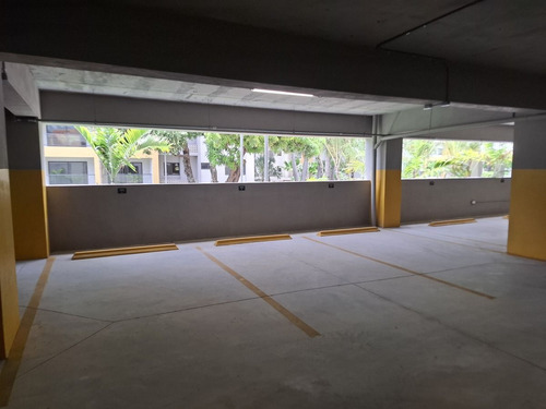 Apartamento En Alquiler En Gazcue