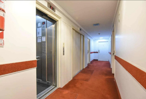 Venta Monoambiente Divisible Con Balcón En Recoleta