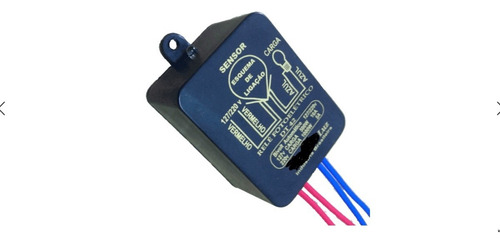 Relé Fotocelula Bivolt Suporta Ate 400w Em 220v Ip66 Blindad