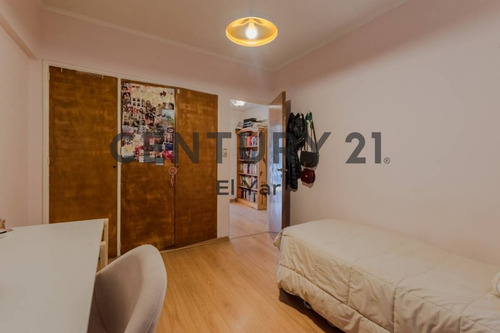 Imagen 29 de 30 de Venta 4 Amb Al Frente-semipiso-excelente Ubicación-belgrano-retasado!