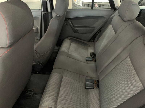 Imagem 10 de 15 de Volkswagen Parati Surf 1.6 4p 2009