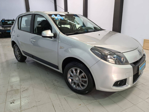 Imagem 4 de 9 de Renault Sandero 1.6 Privilége 16v Flex 4p Automático