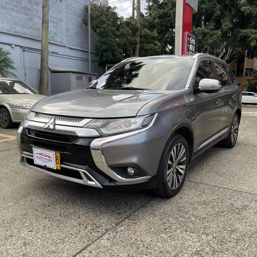 Mitsubishi Outlander Kaiteki Full 2.4l 4x4 2022