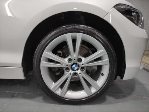 Imagen 8 de 12 de Bmw 120i 2.0 184cv Pack M