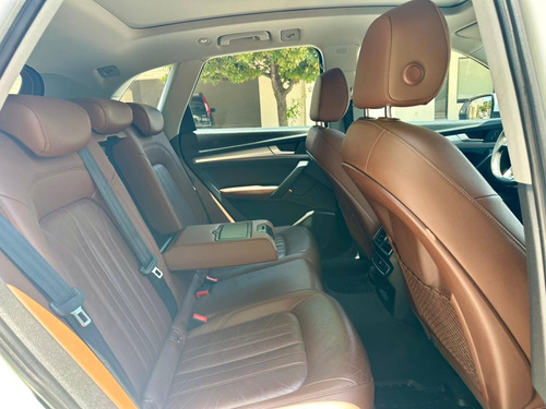 Audi Q5 2.0 L T Select Dsg