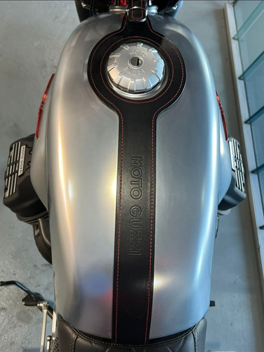 Imagen 5 de 14 de Moto Guzzi V7iii Racer