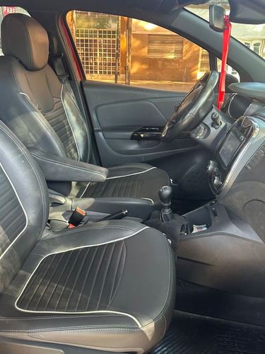 Renault Captur 2.0 Intens Manual