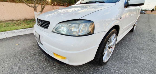 Chevrolet Astra Deportivo, Extras
