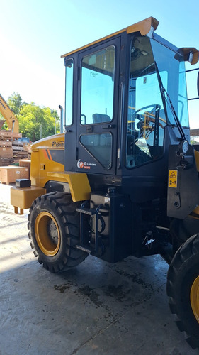 Carregadeira Liugong 816c 2018 Engat Rápido Caçamba E Garfos