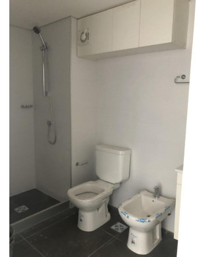 Imagen 15 de 20 de Departamento - Malvín-complejo Pilay - 1 Dorm Con Amplia Terraza Con Renta
