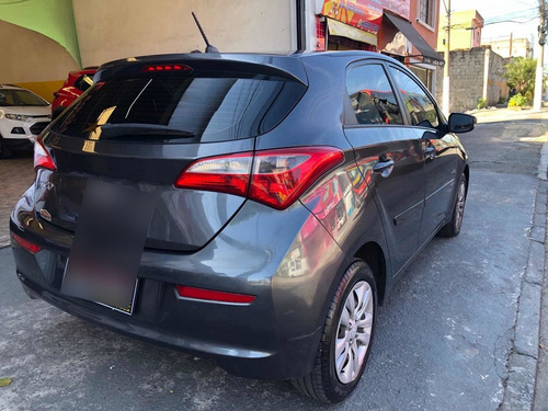 Imagem 3 de 15 de Hyundai Hb20 2018 1.0 Comfort Plus Flex 5p