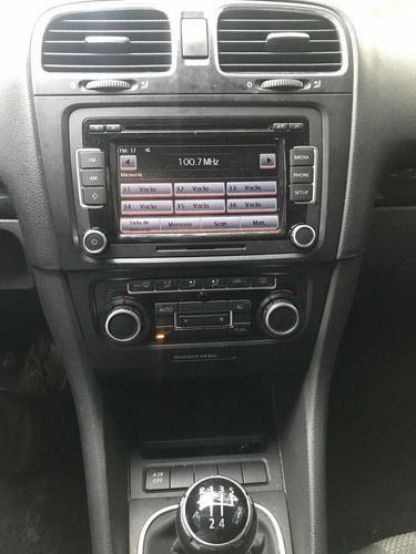 Volkswagen Vento Variant 2.5 Confort 170cv 2011