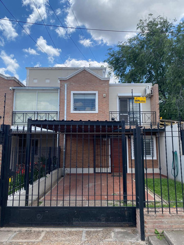 Duplex 3 Dormitorios - Quincho Y Pileta - B° El Refugio