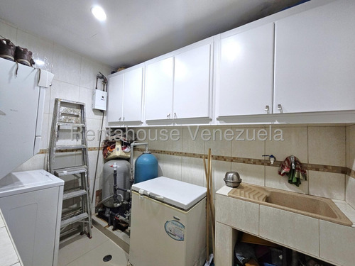 Ana Karina Molleja Vende Espectacular Casa Semi-amoblada En Excelente Conjunto Residencial De La Ribereña Cabudare- Lara/akm