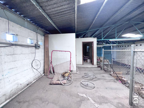 Venta De Bodega Industrial O Comecial Col Granjas Chihuahua